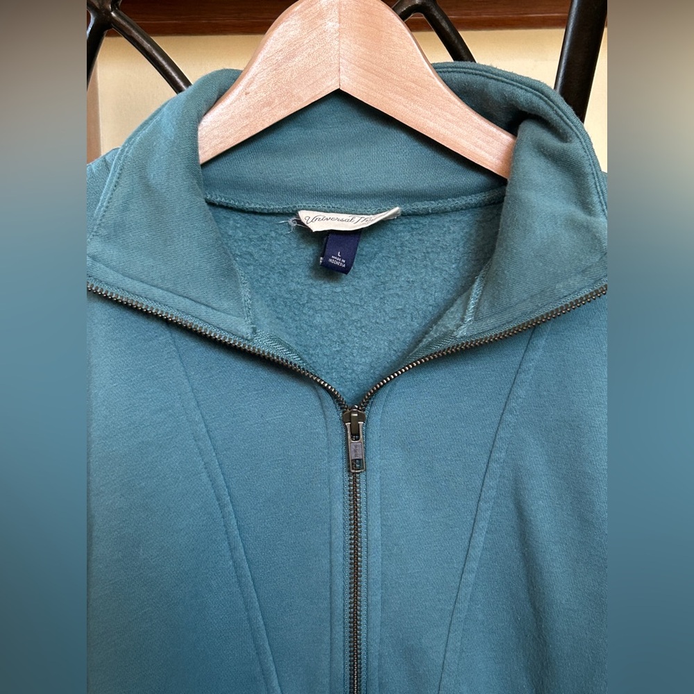 Universal Thread Teal Pullover - image 7